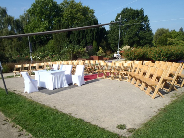 Hochzeit unter freiem Himmel